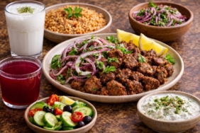 Arnavut Ciğerinin Yanına Ne Gider?