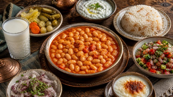 Kuru Fasulyenin Yanına Ne Gider?
